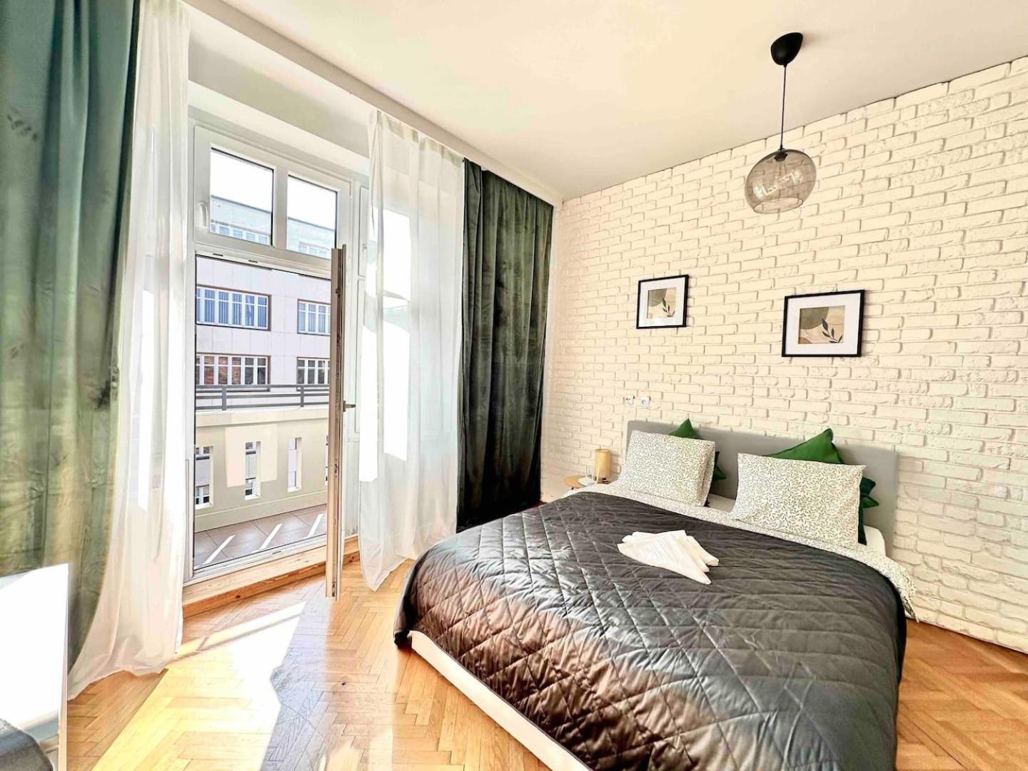 Kosciuszki P R I M E Suites كاتوفيتسه المظهر الخارجي الصورة