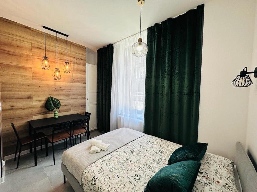 Kosciuszki P R I M E Suites كاتوفيتسه المظهر الخارجي الصورة