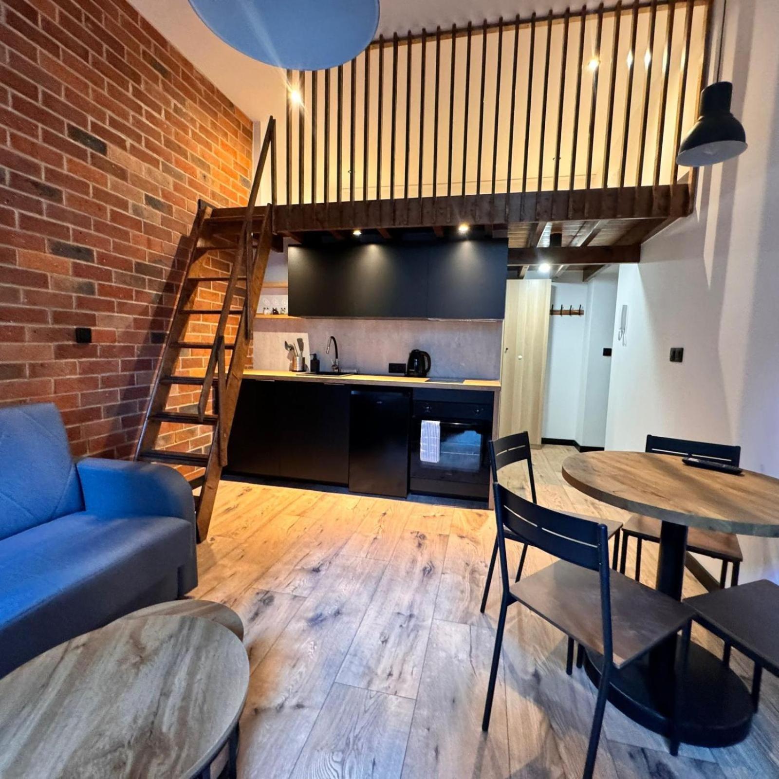 Kosciuszki P R I M E Suites كاتوفيتسه المظهر الخارجي الصورة